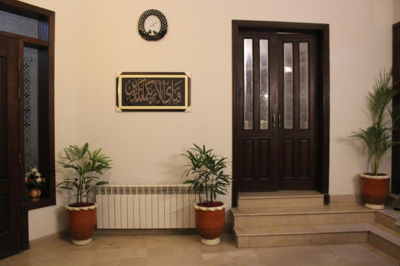 Royal Luxus Guest House 伊斯兰堡 外观 照片